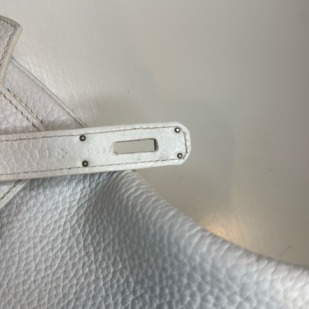 Hermès Birkin 30 in White Clemence Leather w/ Palladium hardware - Picture 8 of 17